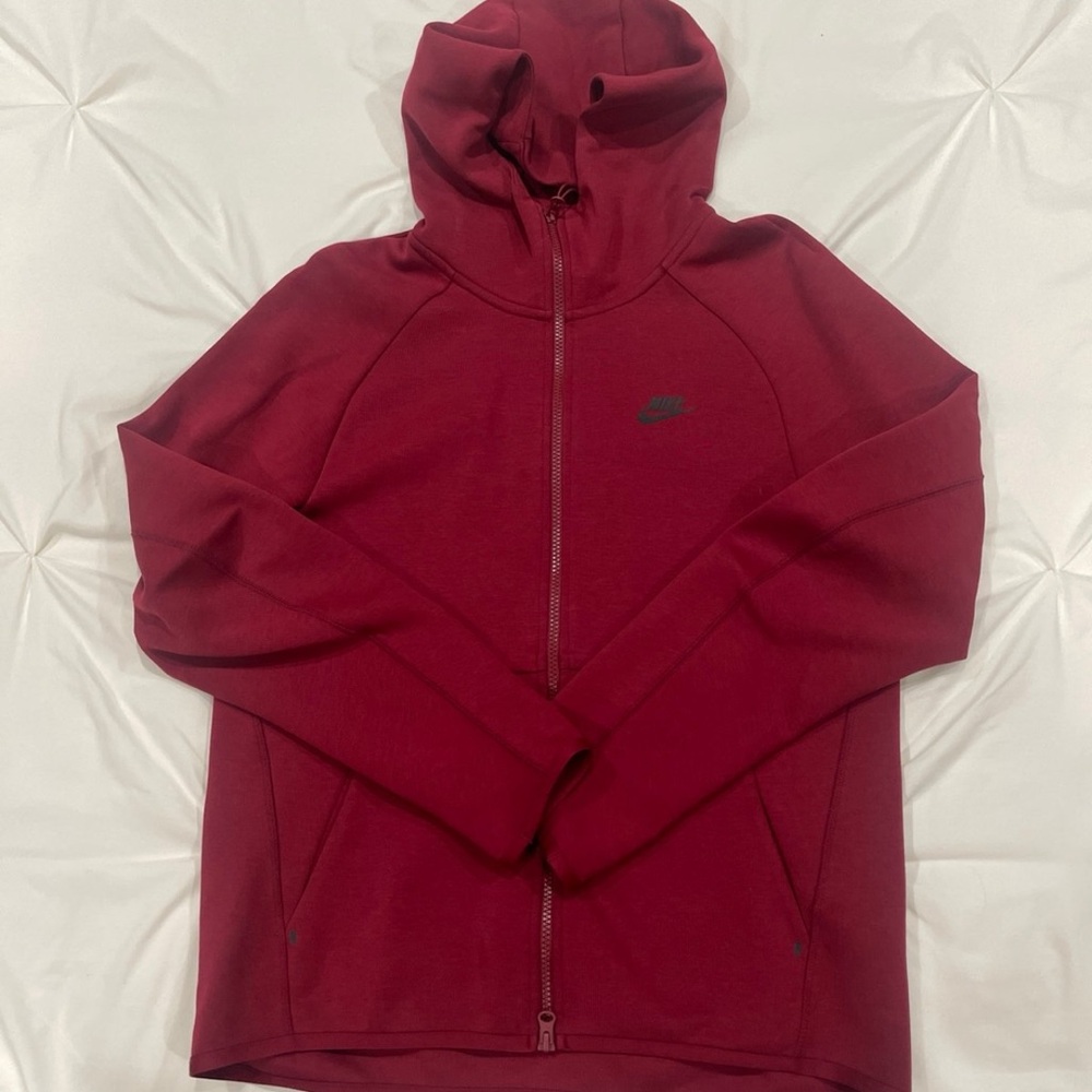 NIKE TECK FLEECE ZIP UP HOODIE NEW NO TAGS MENS SM
